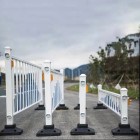 華胤金屬 公路交通護(hù)欄 道路隔離 款式新穎 市政京式欄桿